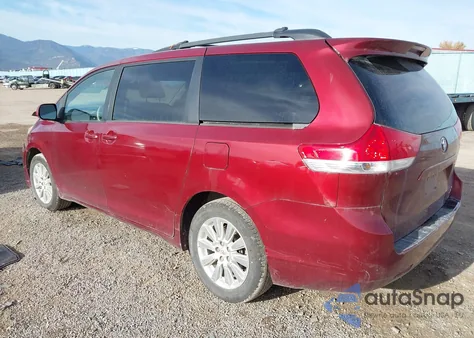 2011 Toyota Sienna Xle from USA, damaged, VIN 5TDDK3DC7BS005844